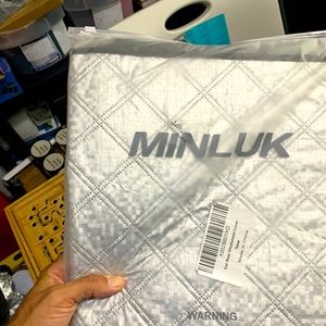 Car rear windshield cover new